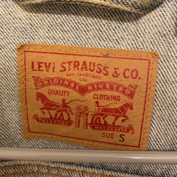 Levi’s ex boyfriend trucker size small - Picture 2 of 5
